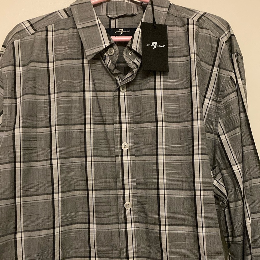 COPY - Men’s long sleeved button down shirt, New With Tags